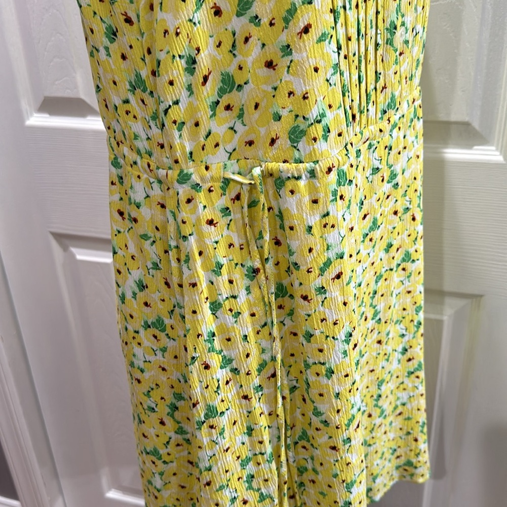 LOFT Floral Pintucked Side Tie Dress Small - Picture 6 of 14
